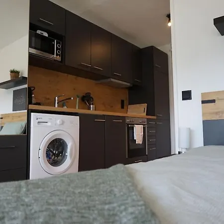 Living Near To Daimler